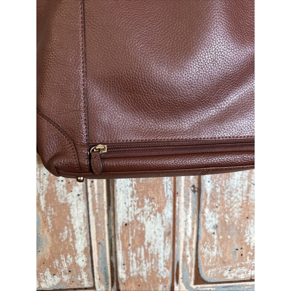 LODIS Large Brown 100% Pebble Leather Exterior - Polyester Inside Shoulder Bag - Picture 8 of 13